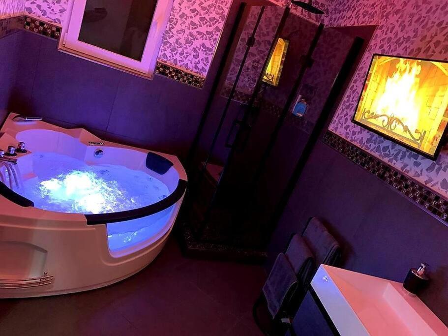 Appartamento Luxus Loft Whirlpool Designer Kueche Bad Herdecke Esterno foto