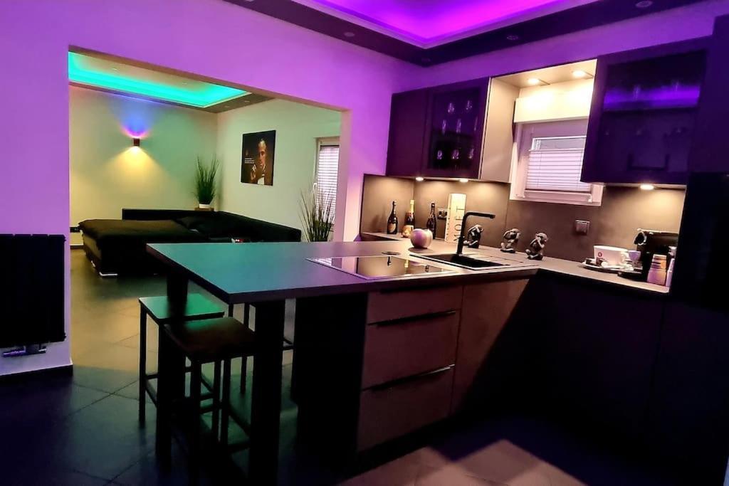 Appartamento Luxus Loft Whirlpool Designer Kueche Bad Herdecke Esterno foto
