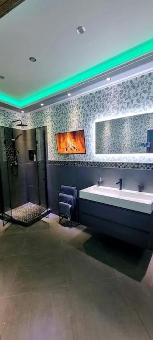 Appartamento Luxus Loft Whirlpool Designer Kueche Bad Herdecke Esterno foto